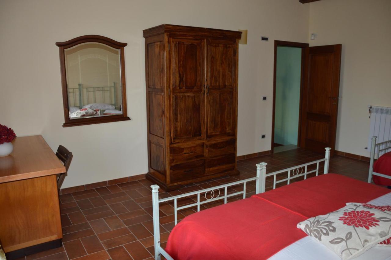 פרטיניצ'ו Casa Vacanza Borgo Parrini מראה חיצוני תמונה