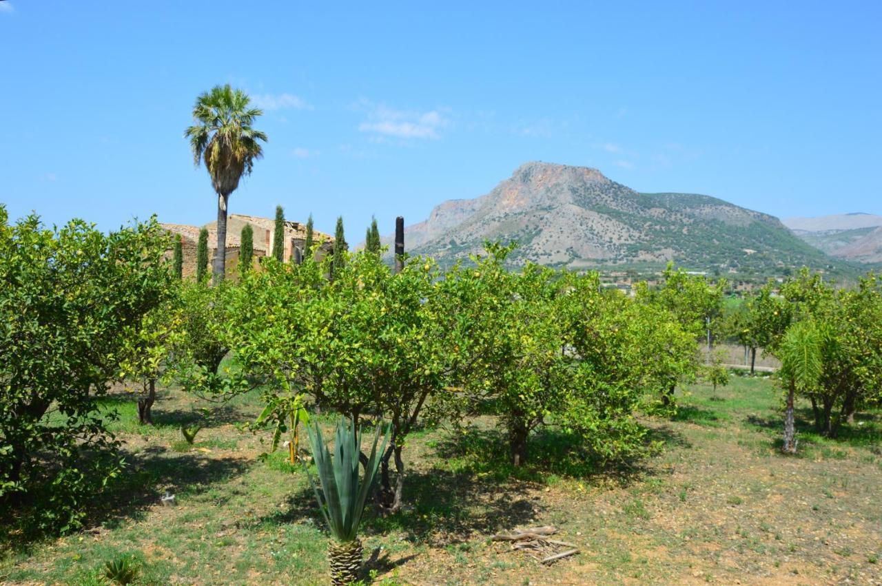 פרטיניצ'ו Casa Vacanza Borgo Parrini מראה חיצוני תמונה